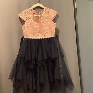 Girls dress